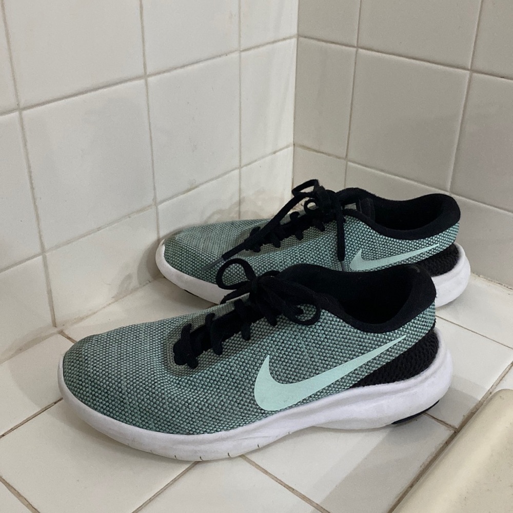 Nike Flex Experience RN 7